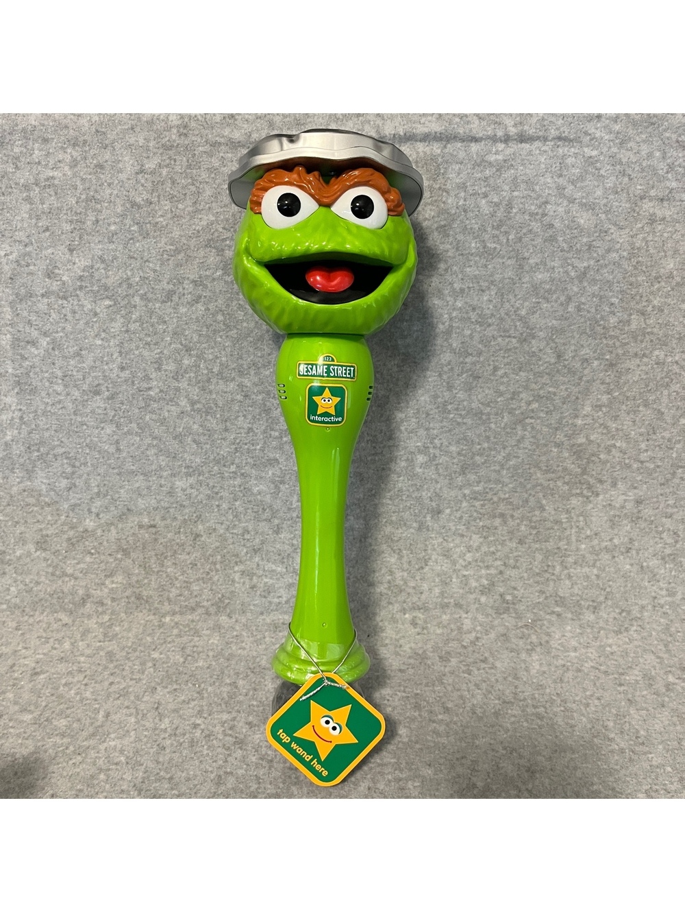 Sesame Street Oscar Grouch Interactive Bubble Wand Sesame Place SeaWorld w/ Tag